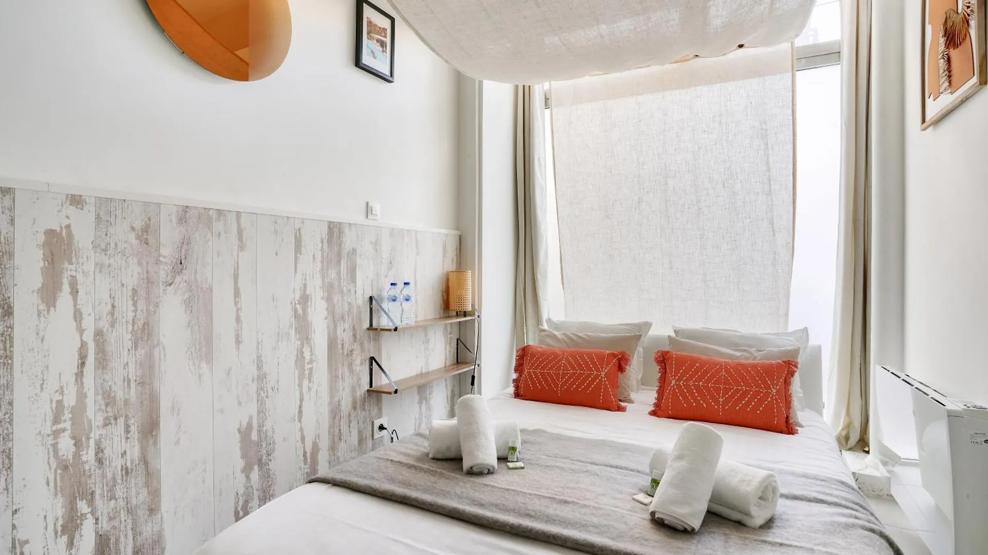 Beautiful Studio In The 15 District Paris