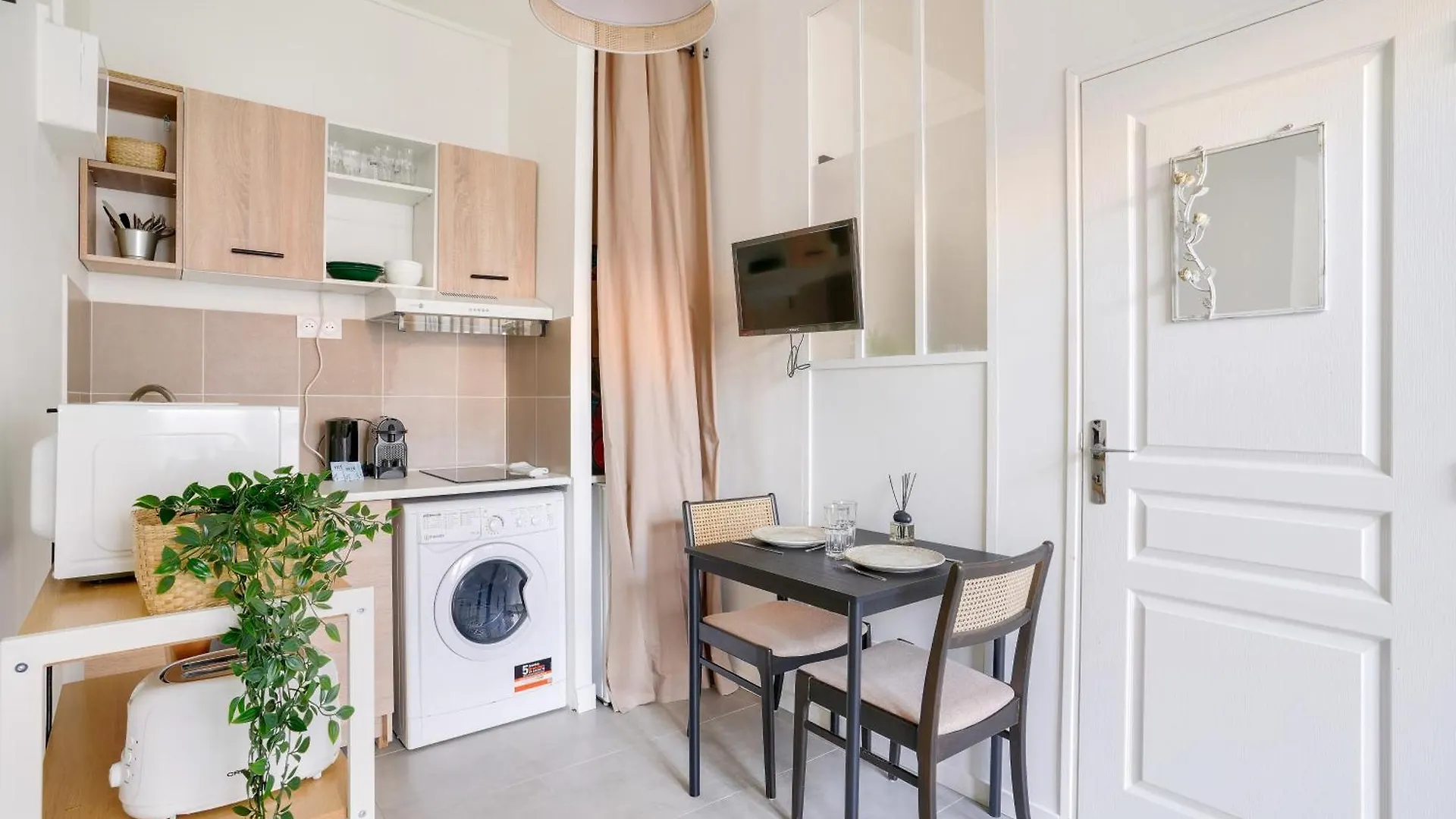 شقة Beautiful Studio In The 15 District باريس